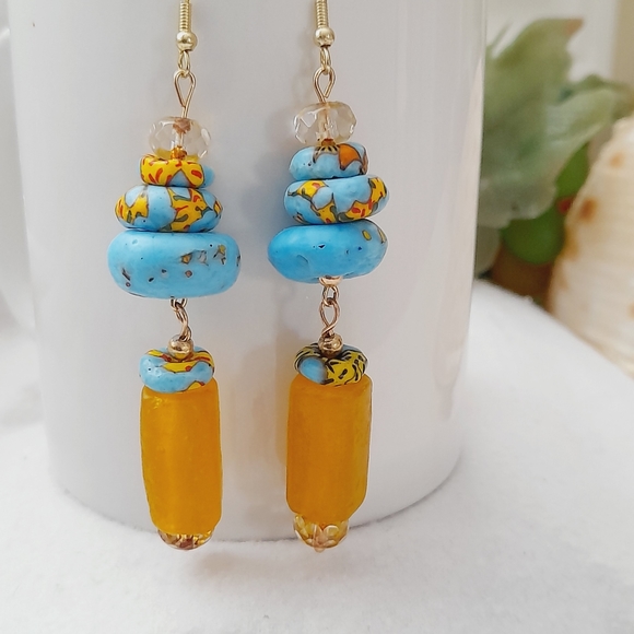 New handmade Turquoise glass bead earrings - Picture 2 of 5